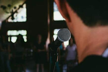 help with speaking in public by training your brain using neurofeedback
